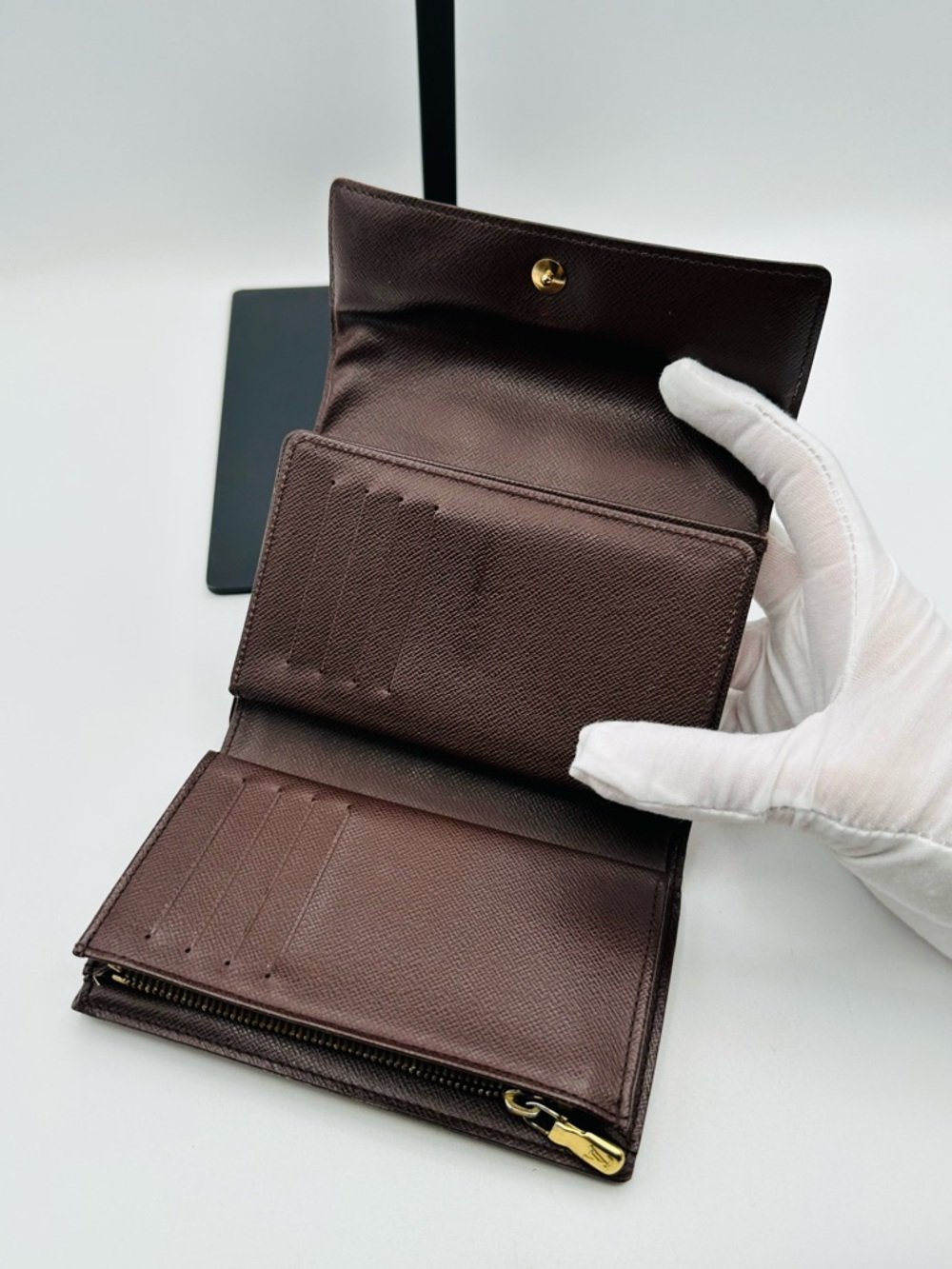 Louis Vuitton Damier Tri fold Wallet - Picture 6 of 14